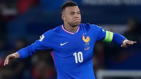 尼克斯3月8日迎战快船NBA常规赛